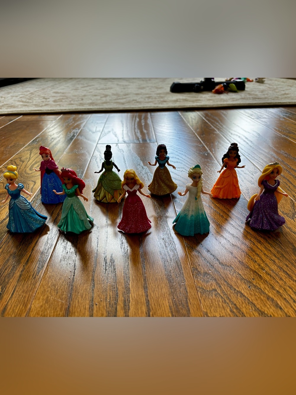 Disney Princess Magic Clip Doll Set - Picture 3 of 8